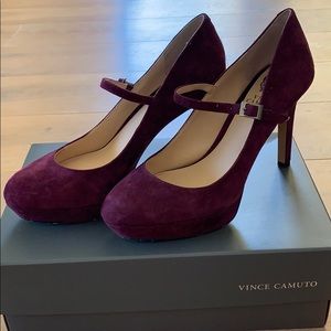 Vince Camuto plum colored heels